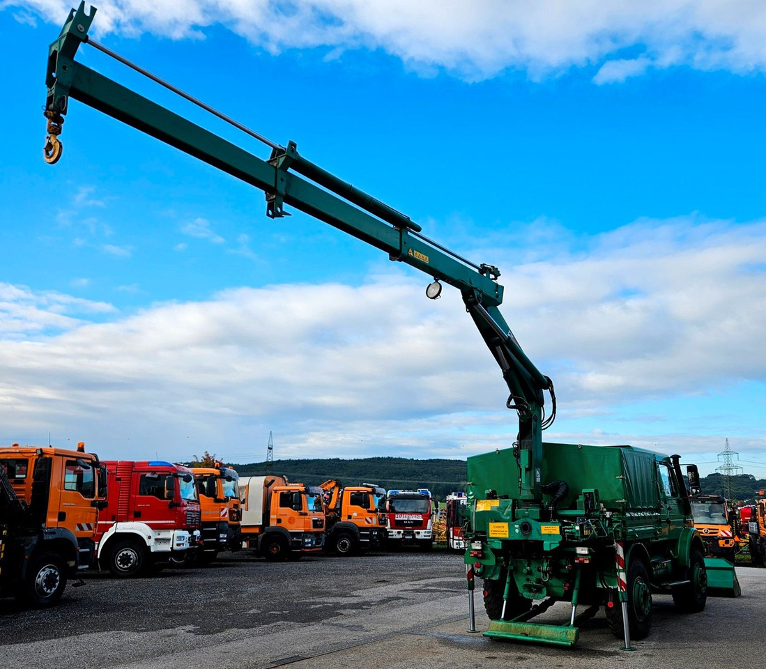 Unimog U2150 Doka HIAB 105 Kran Winde Frontlader - Lastbil, Kranbil: bild 4 Unimog U2150 Doka HIAB 105 Kran Winde Frontlader - Lastbil, Kranbil: bild 4