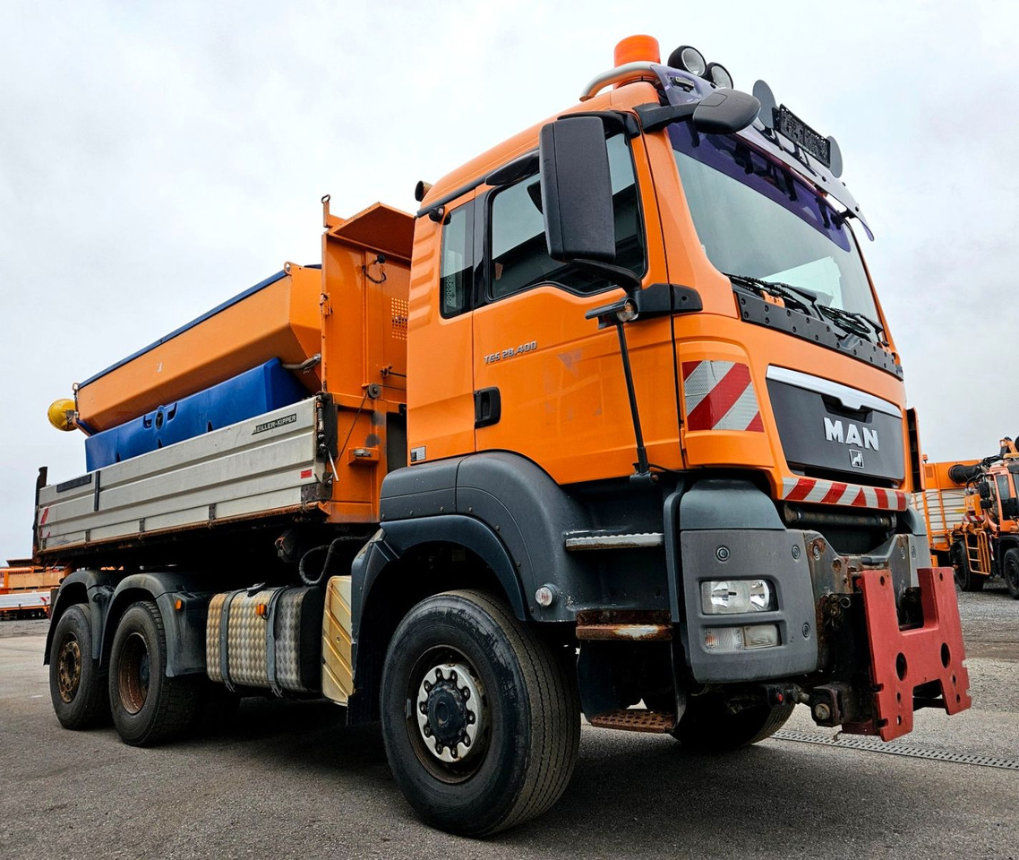 MAN TGS 28.400 6x4-4 BL Winterdienst Schmidt Euro5 - Tippbil lastbil: bild 1 MAN TGS 28.400 6x4-4 BL Winterdienst Schmidt Euro5 - Tippbil lastbil: bild 1