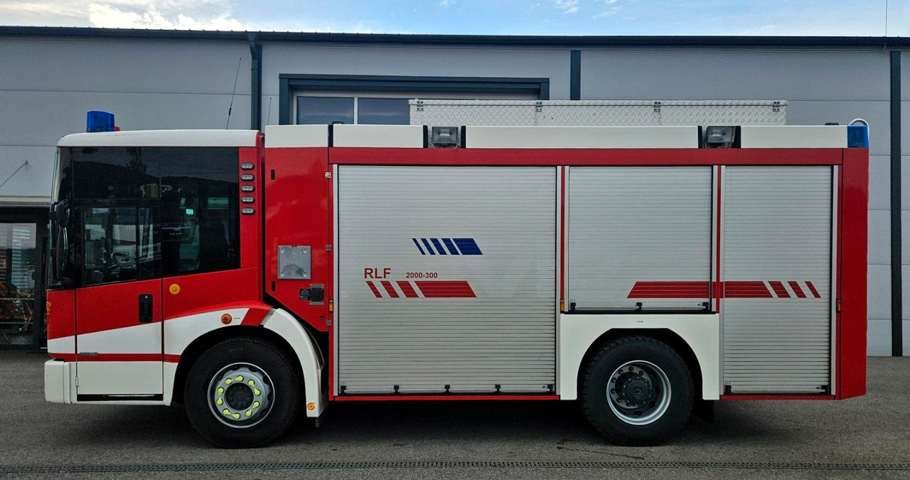 Mercedes-Benz 1829 Feuerwehr Ziegler RLF 2000/300 TLF Winde - Släck/ Räddningsvagn: bild 2 Mercedes-Benz 1829 Feuerwehr Ziegler RLF 2000/300 TLF Winde - Släck/ Räddningsvagn: bild 2