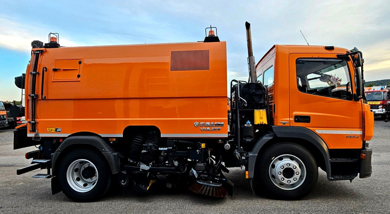 Mercedes-Benz Atego 1324 Euro6 FAUN Viajet 6 Aufbaumotor - Sopmaskin: bild 2 Mercedes-Benz Atego 1324 Euro6 FAUN Viajet 6 Aufbaumotor - Sopmaskin: bild 2