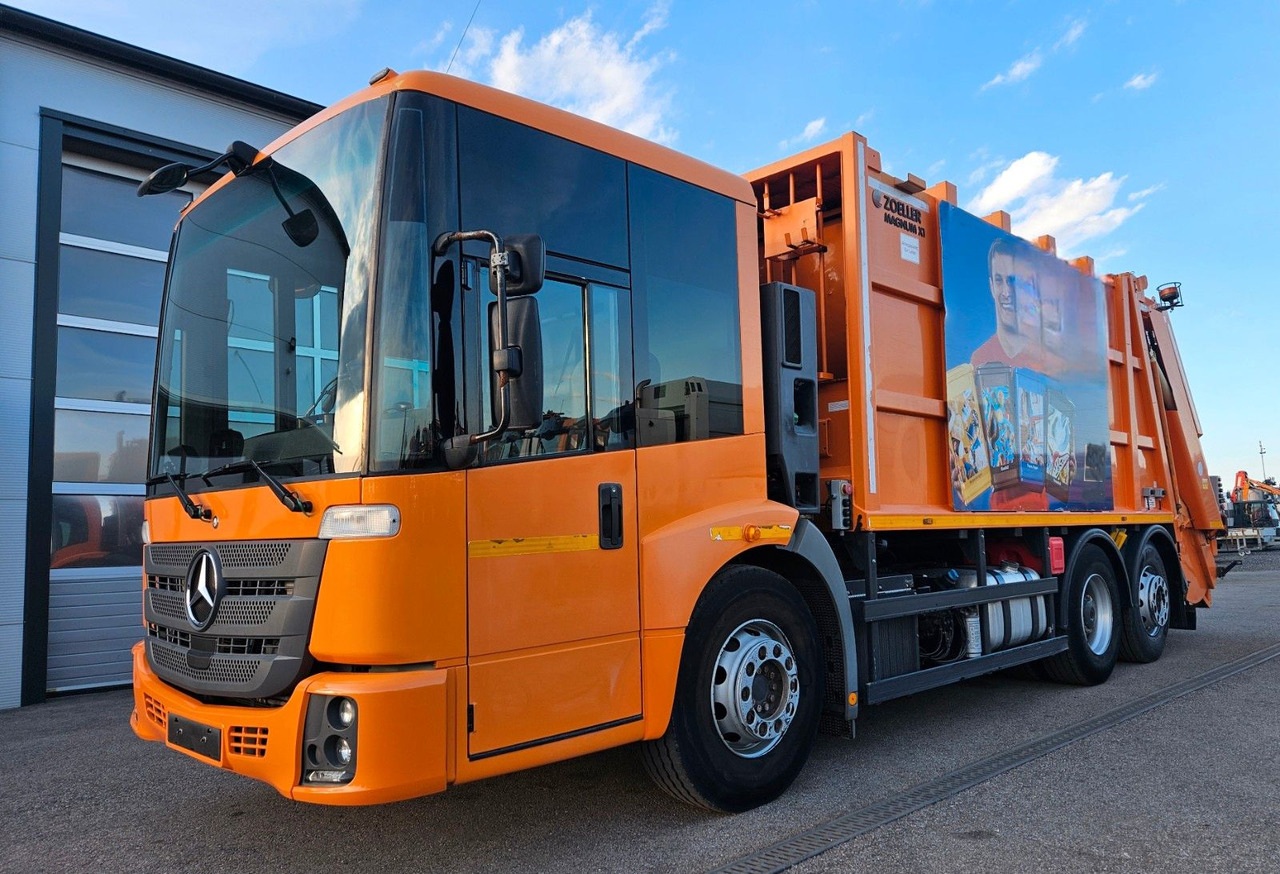 Mercedes-Benz Econic 2630 ZOELLER Magnum X1 Variopress Euro6 - Sopbil: bild 1 Mercedes-Benz Econic 2630 ZOELLER Magnum X1 Variopress Euro6 - Sopbil: bild 1