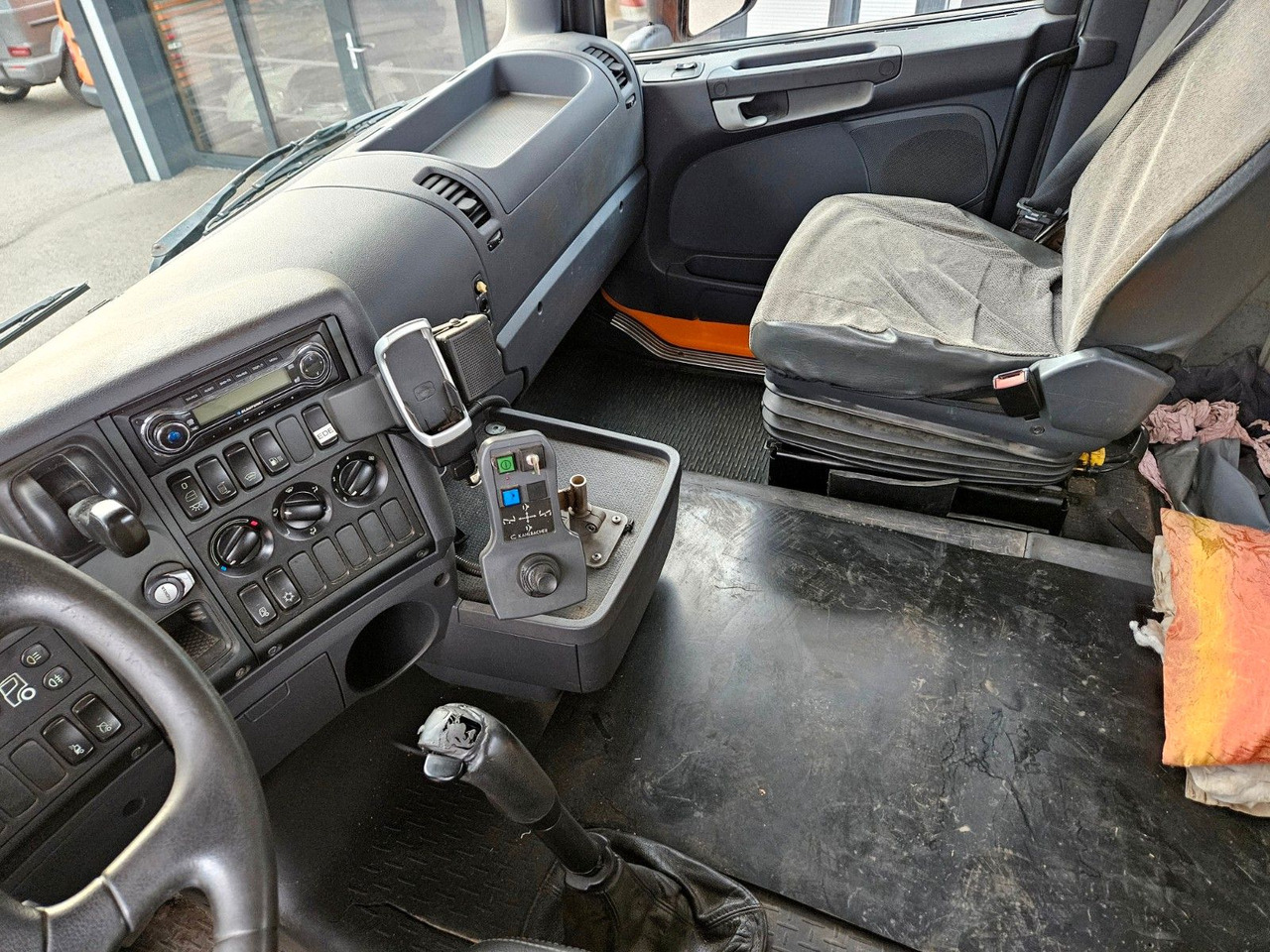 Tippbil lastbil Scania R380 4x4 Winterdienst Euro4: bild 21 Tippbil lastbil Scania R380 4x4 Winterdienst Euro4: bild 21