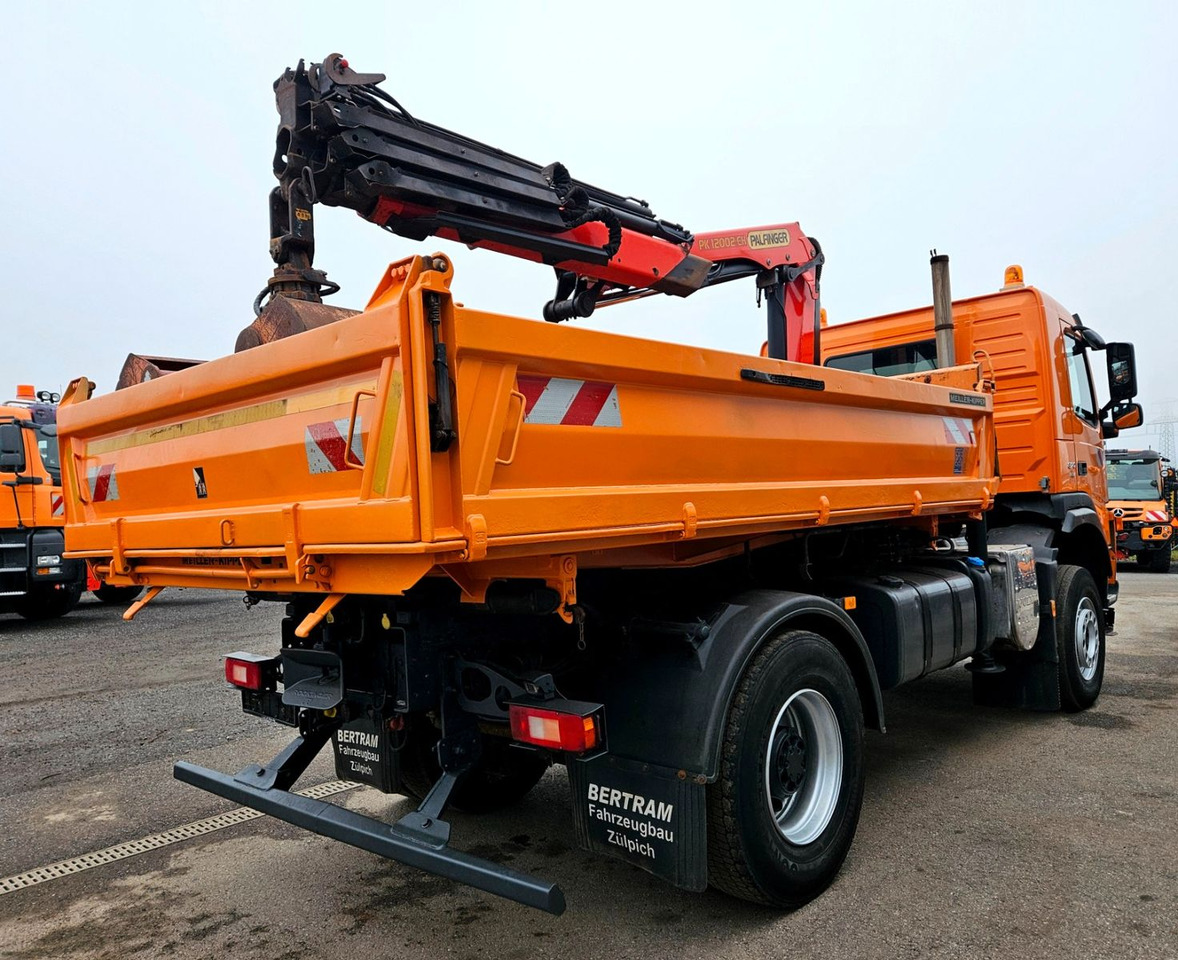 Volvo FM 370 4x4 Palfinger PK12002 Funk Kran EEV - Tippbil lastbil, Kranbil: bild 3 Volvo FM 370 4x4 Palfinger PK12002 Funk Kran EEV - Tippbil lastbil, Kranbil: bild 3