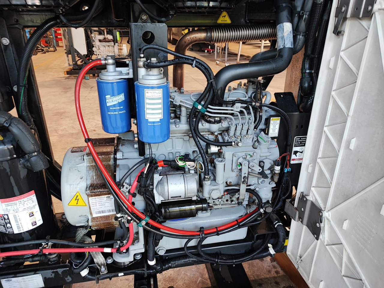 Motore Frigo Carrier Vector 1550 - Kylanläggning: bild 3 Motore Frigo Carrier Vector 1550 - Kylanläggning: bild 3