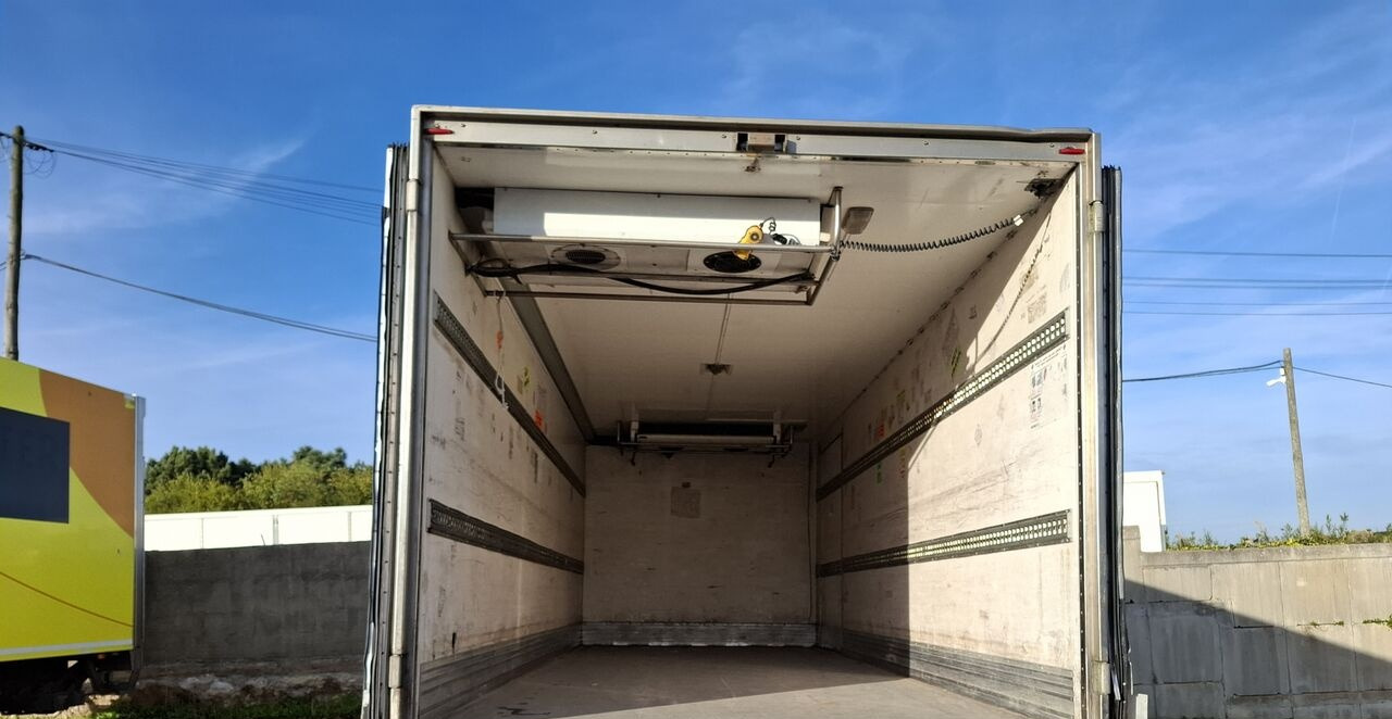 Renault MT 180.12 - Kylbil lastbil: bild 5 Renault MT 180.12 - Kylbil lastbil: bild 5