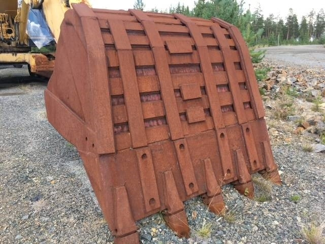 Komatsu PC 1000-1 - Bandgrävare: bild 4 Komatsu PC 1000-1 - Bandgrävare: bild 4