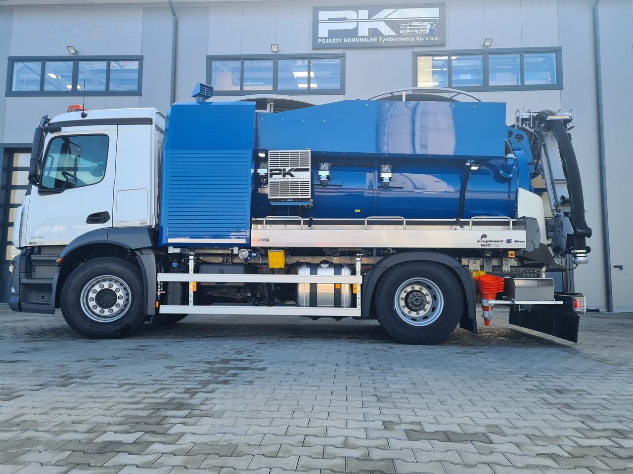 Mercedes-Benz Actros 1843 - Sugbil: bild 4 Mercedes-Benz Actros 1843 - Sugbil: bild 4