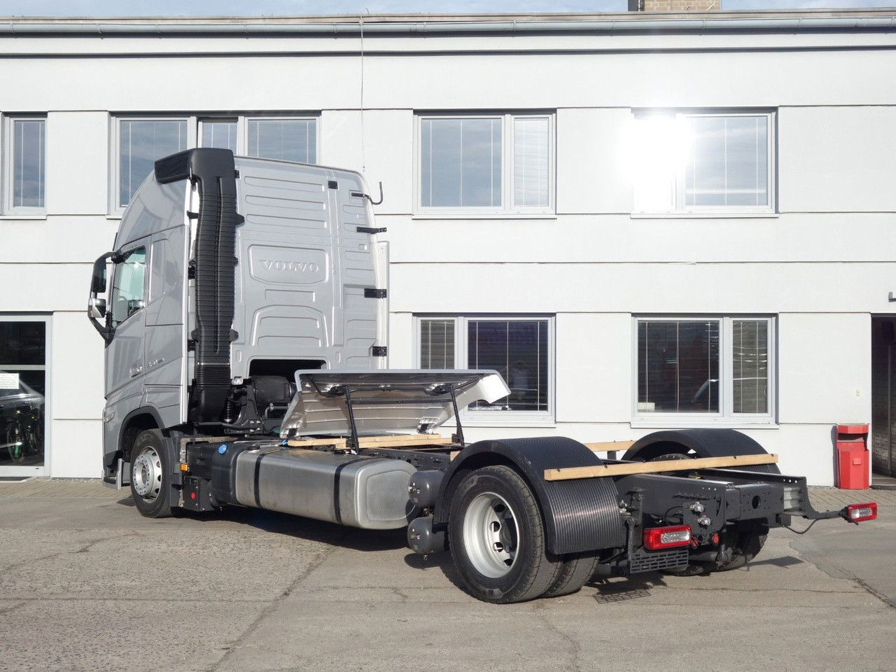 Volvo FH 13 XL 460 Turbo Compound Neue - Containerbil/ Växelflak lastbil: bild 5 Volvo FH 13 XL 460 Turbo Compound Neue - Containerbil/ Växelflak lastbil: bild 5