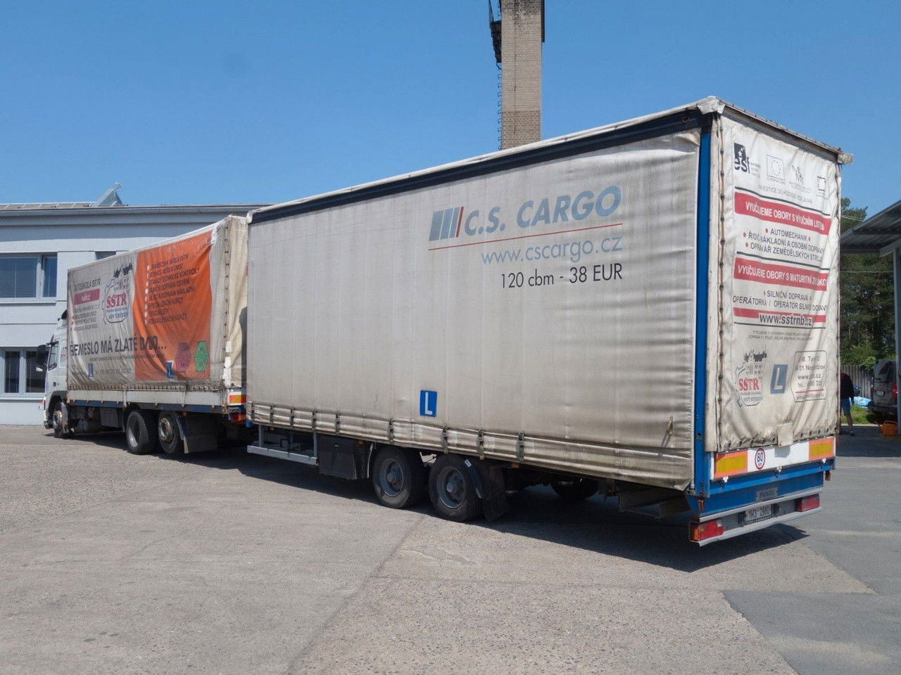 Volvo FM 380 6x2 + Panav Anhänger - Kapellbil: bild 4 Volvo FM 380 6x2 + Panav Anhänger - Kapellbil: bild 4