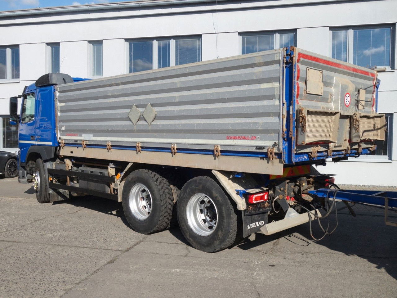 Volvo FM 500 6x4, Dreiseitenkipper Schwarzmüller - Tippbil lastbil: bild 3 Volvo FM 500 6x4, Dreiseitenkipper Schwarzmüller - Tippbil lastbil: bild 3