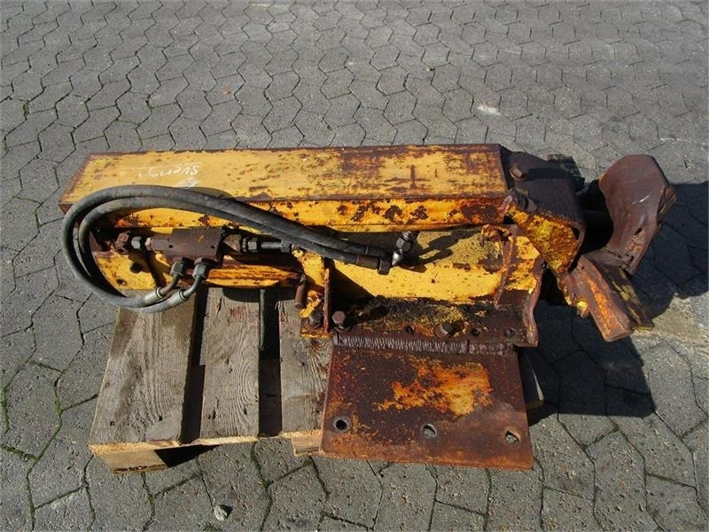 New Holland Hydraulisk pickup hitchkrog - Redskapsfäste för Exakthack: bild 1 New Holland Hydraulisk pickup hitchkrog - Redskapsfäste för Exakthack: bild 1