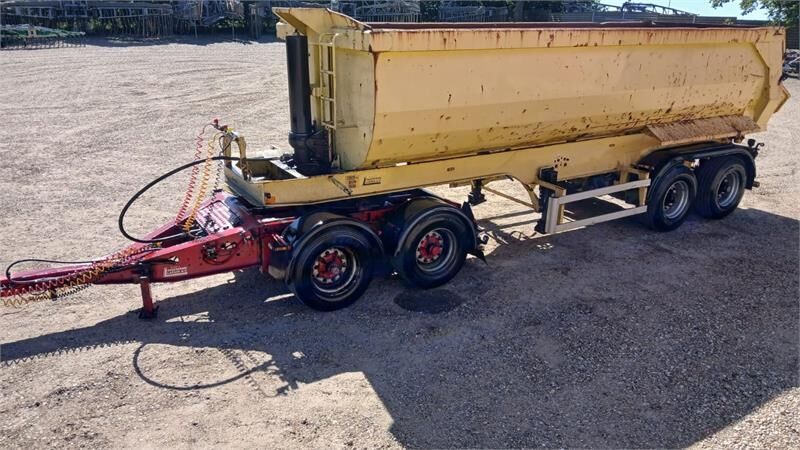 Renders 30 tons ROC16.20 Renders 30 tons ROC16.20 - Utility/ Specialfordon: bild 2 Renders 30 tons ROC16.20 Renders 30 tons ROC16.20 - Utility/ Specialfordon: bild 2