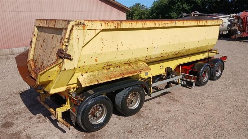 Renders 30 tons ROC16.20 Renders 30 tons ROC16.20 - Utility/ Specialfordon: bild 3 Renders 30 tons ROC16.20 Renders 30 tons ROC16.20 - Utility/ Specialfordon: bild 3
