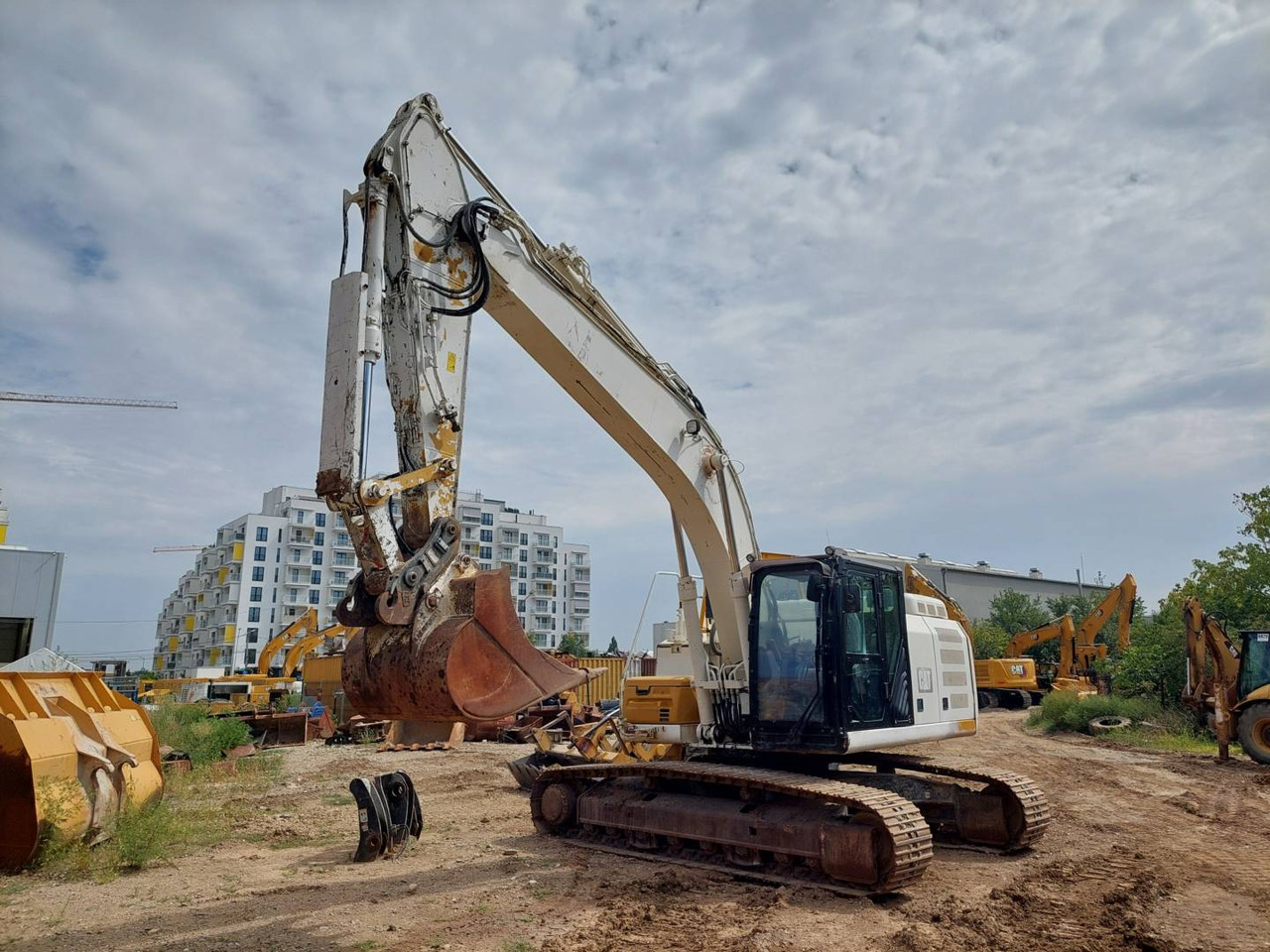 CAT 326FL - Bandgrävare: bild 1 CAT 326FL - Bandgrävare: bild 1