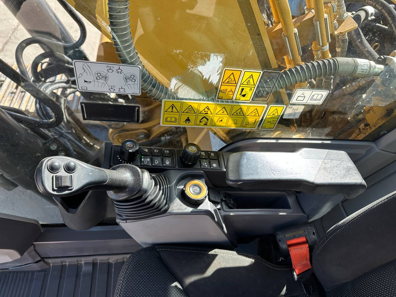 Bandgrävare CAT 323: bild 12 Bandgrävare CAT 323: bild 12