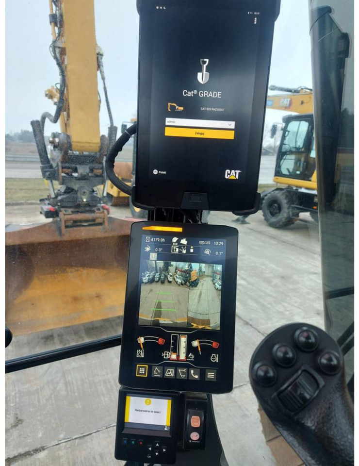 CAT 323 - Bandgrävare: bild 5 CAT 323 - Bandgrävare: bild 5