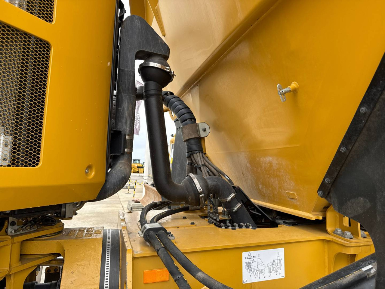 Ramstyrd dumper CAT 730: bild 18 Ramstyrd dumper CAT 730: bild 18