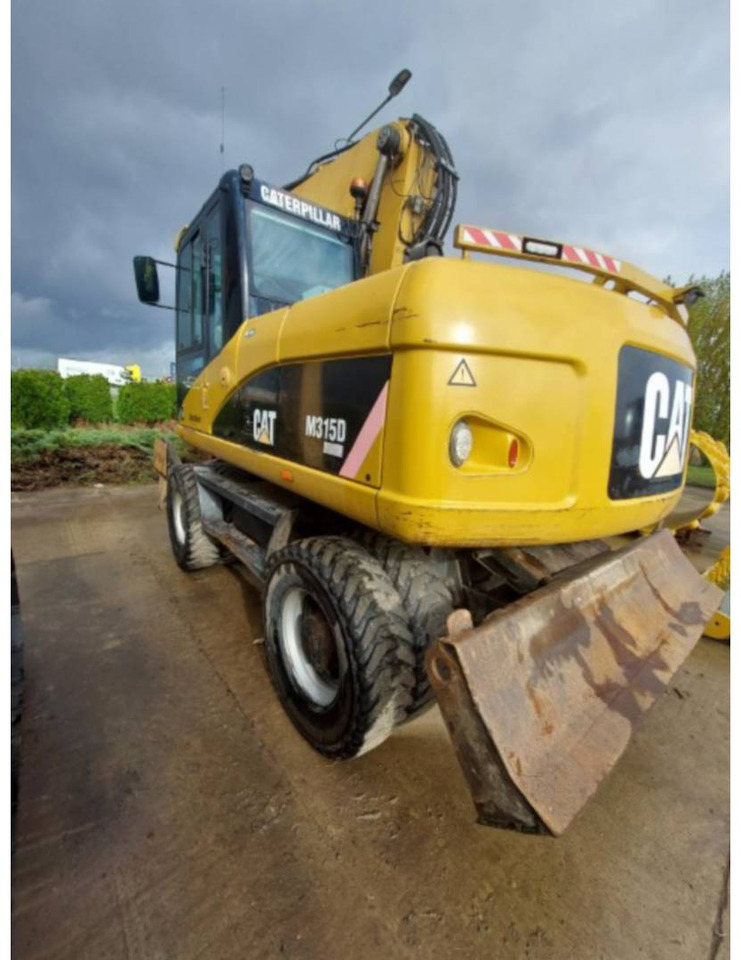 CAT M315D - Grävmaskin på däck: bild 4 CAT M315D - Grävmaskin på däck: bild 4