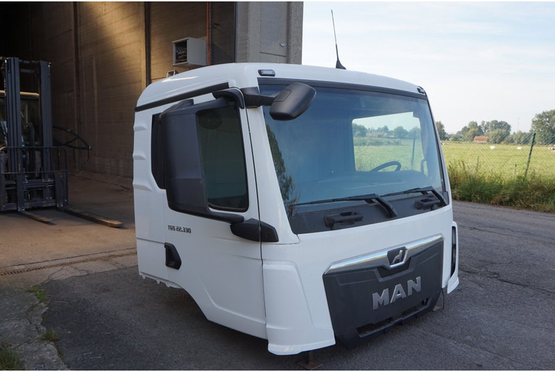 MAN TG3 NN CABINE NEW 81.60001.6003 - Hytt och interiör för Lastbil: bild 2 MAN TG3 NN CABINE NEW 81.60001.6003 - Hytt och interiör för Lastbil: bild 2
