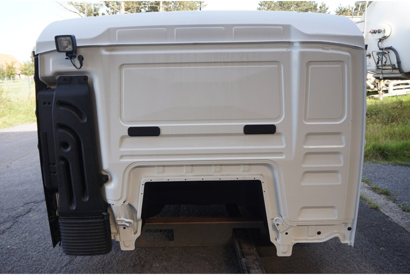 MAN TG3 NN CABINE NEW 81.60001.6003 - Hytt och interiör för Lastbil: bild 4 MAN TG3 NN CABINE NEW 81.60001.6003 - Hytt och interiör för Lastbil: bild 4