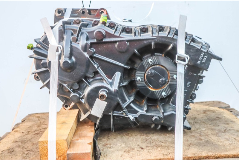 MAN VG172 P22-6 81.37000-7411 - Växellåda för Lastbil: bild 3 MAN VG172 P22-6 81.37000-7411 - Växellåda för Lastbil: bild 3