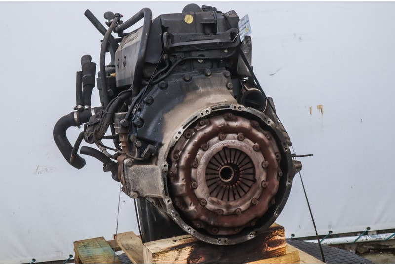 Mercedes-Benz OM904LA EURO3 150PS - Motor för Lastbil: bild 2 Mercedes-Benz OM904LA EURO3 150PS - Motor för Lastbil: bild 2