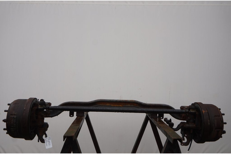 Mercedes-Benz VLl4/36D-6.7 - Framaxel för Lastbil: bild 1 Mercedes-Benz VLl4/36D-6.7 - Framaxel för Lastbil: bild 1