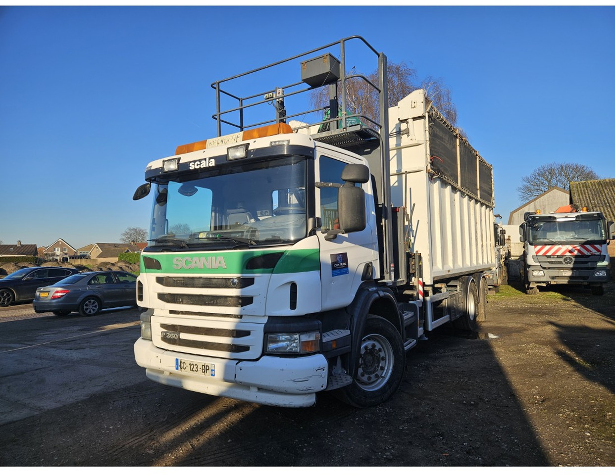 Scania P360 6x2 steering axle lenk Tipper Crane Fassi F175A - Tippbil lastbil, Kranbil: bild 1 Scania P360 6x2 steering axle lenk Tipper Crane Fassi F175A - Tippbil lastbil, Kranbil: bild 1