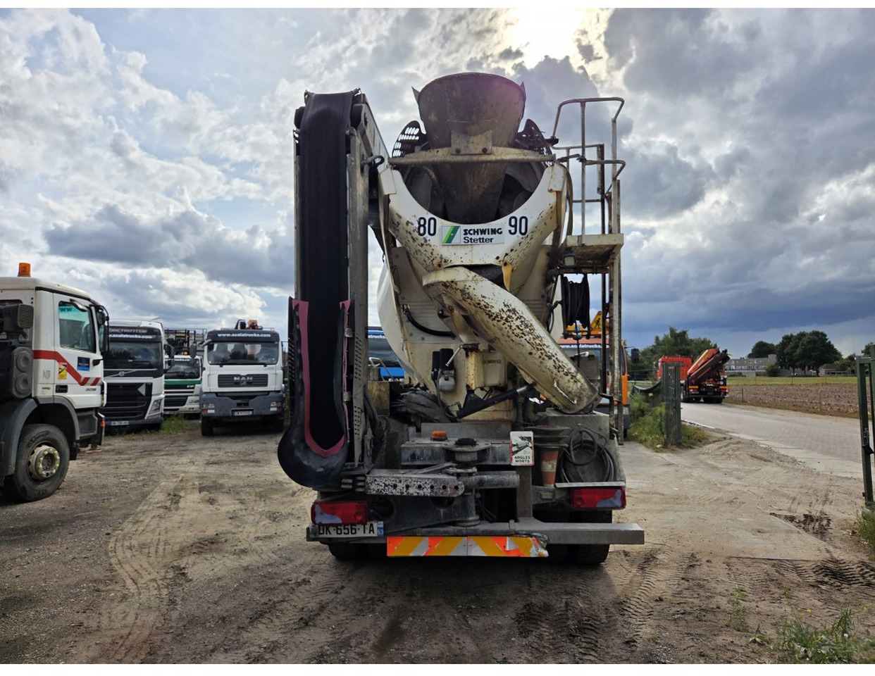 TGS 35.400 8X4 Concrete Mixer Stetter Euro 6 Steelsuspension - Betongbil: bild 3 TGS 35.400 8X4 Concrete Mixer Stetter Euro 6 Steelsuspension - Betongbil: bild 3