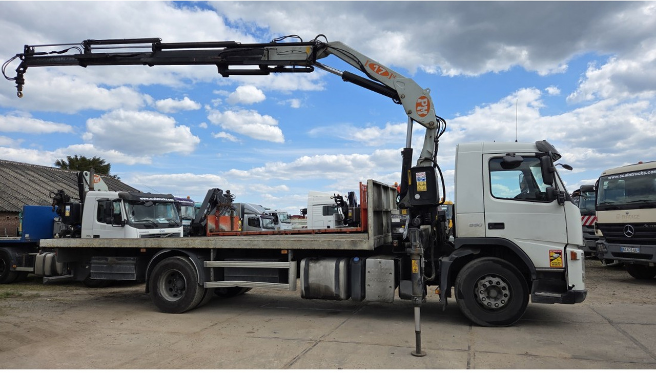 VOLVO FM 330 FLATBED 4X2 PM 17 LC 17 TON - Flakbil, Kranbil: bild 3 VOLVO FM 330 FLATBED 4X2 PM 17 LC 17 TON - Flakbil, Kranbil: bild 3