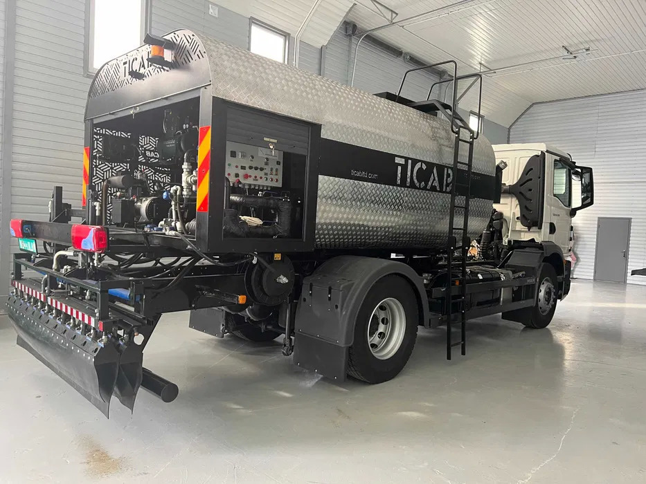 TICAB Asphalt Distributor, 8000 L, Аutonomous Asphalt Sprayer, Manufacturer - Betongpump: bild 2 TICAB Asphalt Distributor, 8000 L, Аutonomous Asphalt Sprayer, Manufacturer - Betongpump: bild 2