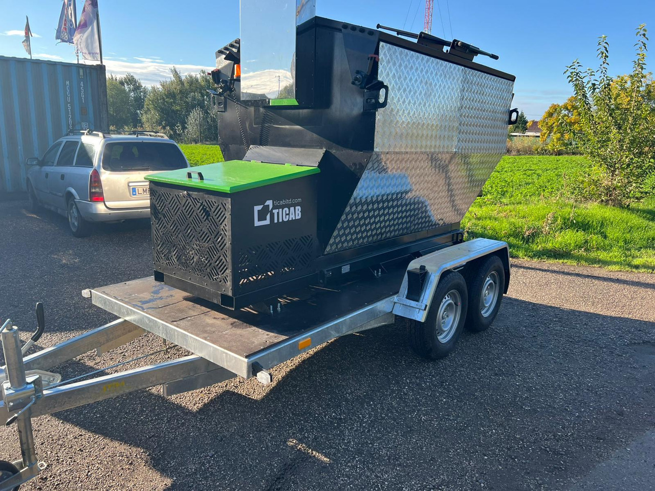 TICAB Asphalt Hot Box  from the Manufacturer for 2,8 t,  termiskais bunkurs asfaltam HB-2 - Asfaltmaskin: bild 5 TICAB Asphalt Hot Box  from the Manufacturer for 2,8 t,  termiskais bunkurs asfaltam HB-2 - Asfaltmaskin: bild 5