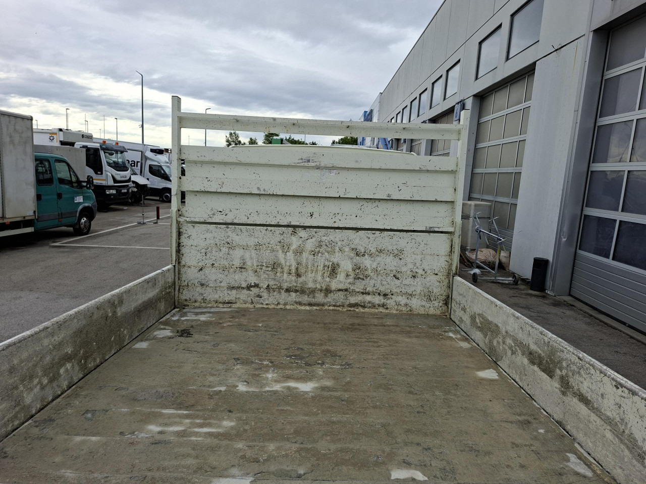 IVECO Daily 35C12D - Transportbil med tippflak, Dubbelhytt transportbil: bild 5 IVECO Daily 35C12D - Transportbil med tippflak, Dubbelhytt transportbil: bild 5