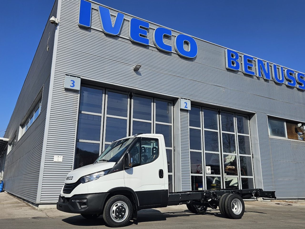 IVECO Daily 35C16H3.0 - Chassi lastbil: bild 1 IVECO Daily 35C16H3.0 - Chassi lastbil: bild 1