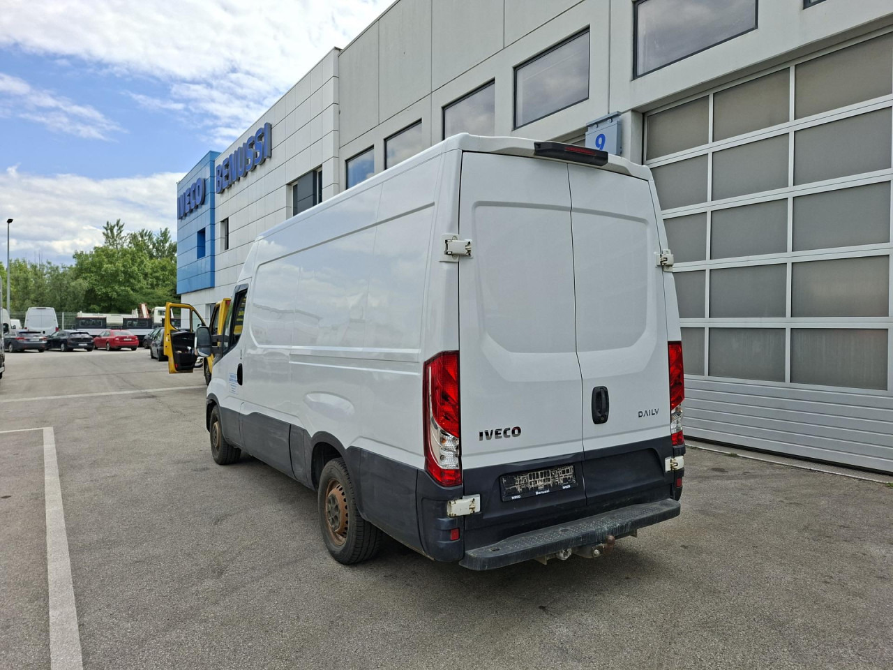 IVECO Daily 35S13V - Persontransport: bild 3 IVECO Daily 35S13V - Persontransport: bild 3