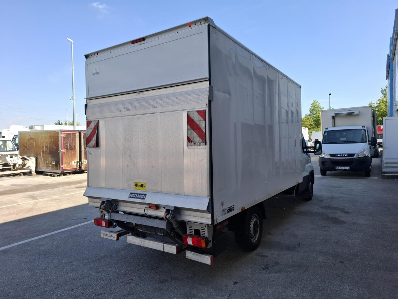 IVECO Daily 35S16 - Skåpbil: bild 3 IVECO Daily 35S16 - Skåpbil: bild 3