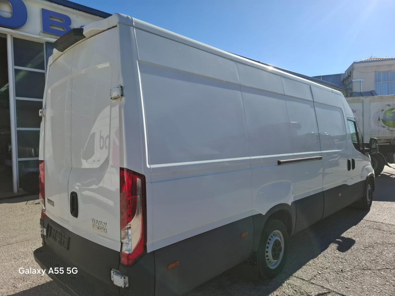 IVECO Daily 35S16V A8 - Persontransport: bild 4 IVECO Daily 35S16V A8 - Persontransport: bild 4