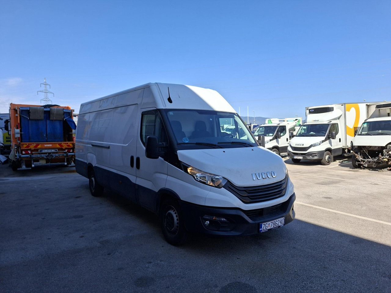 IVECO Daily 35S16V - Persontransport: bild 1 IVECO Daily 35S16V - Persontransport: bild 1