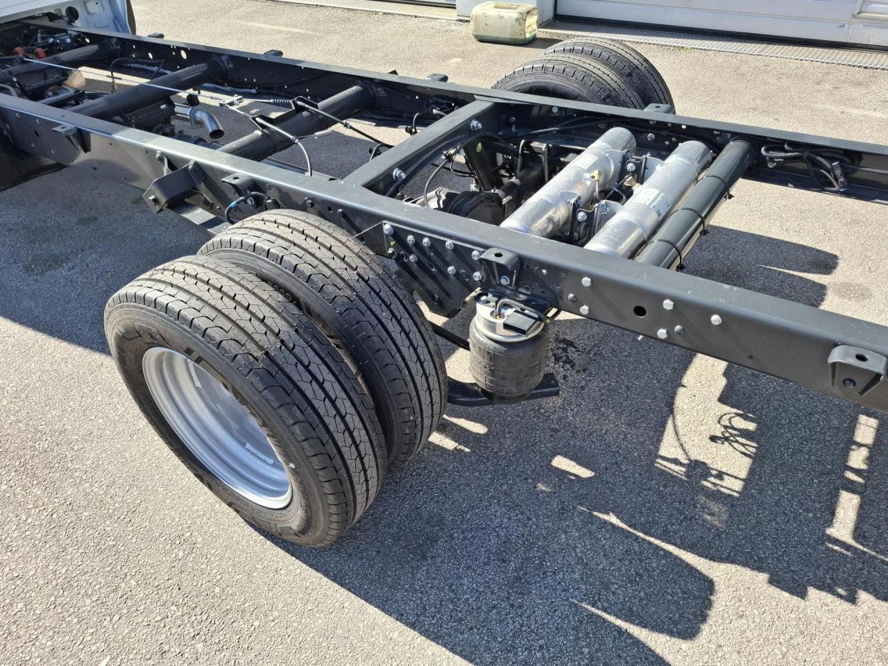 IVECO Daily 50C18H/P - Chassi lastbil: bild 5 IVECO Daily 50C18H/P - Chassi lastbil: bild 5