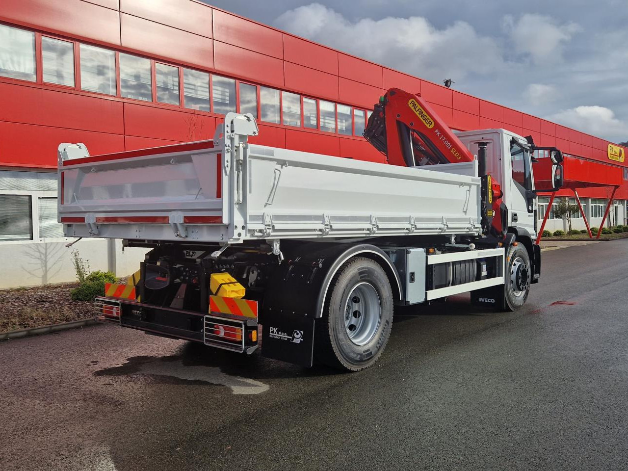 IVECO Eurocargo ML180E32 - Tippbil lastbil: bild 5 IVECO Eurocargo ML180E32 - Tippbil lastbil: bild 5