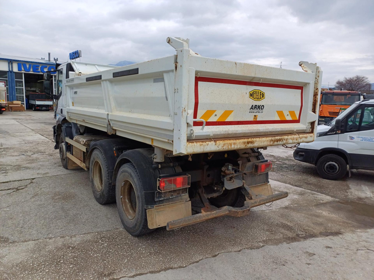 IVECO X-Way AD260X46Z HR OFF - Tippbil lastbil: bild 4 IVECO X-Way AD260X46Z HR OFF - Tippbil lastbil: bild 4