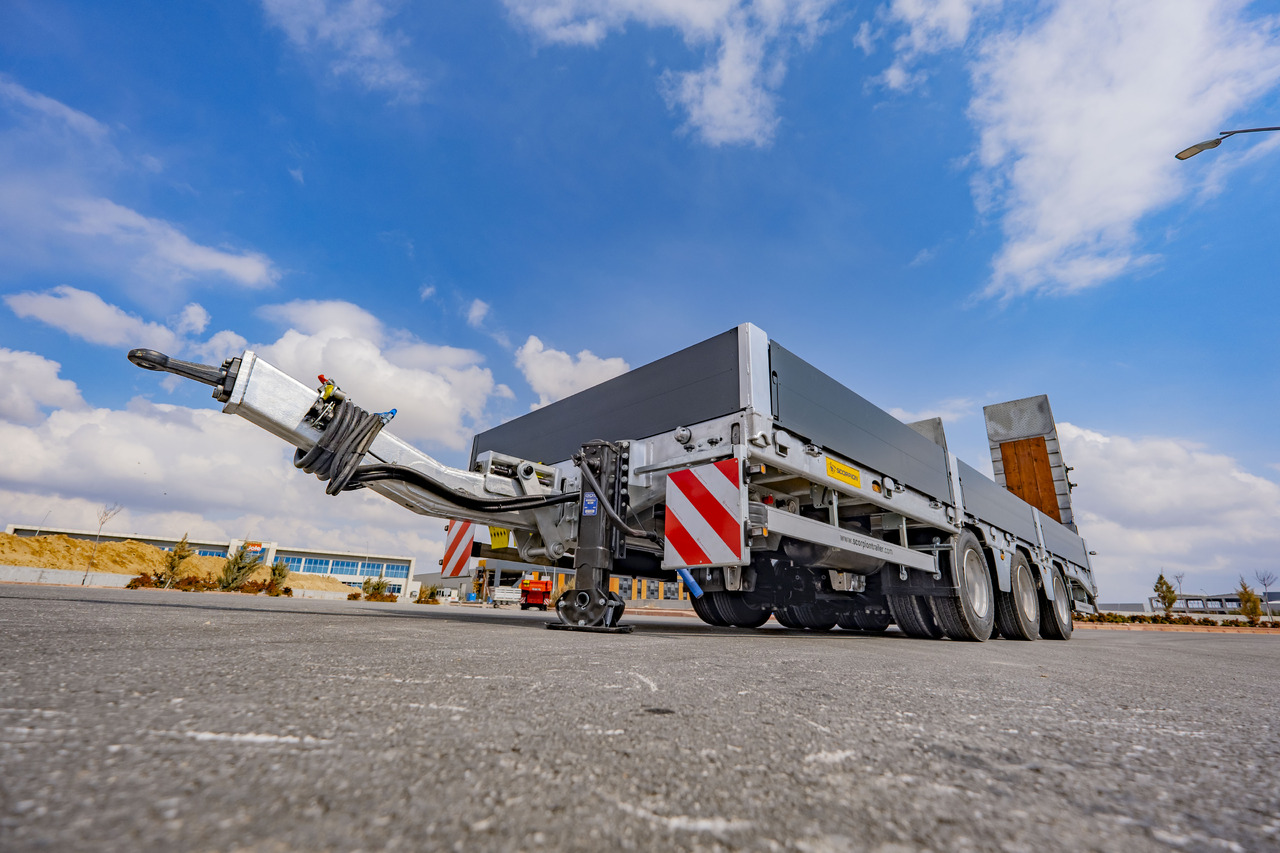 Scorpion Trailer SCORPION TRAILER NEW 3 AXLE TRIDEM TRAILER (MANUFACTURER COMPANY) - Låg lastare trailer: bild 1 Scorpion Trailer SCORPION TRAILER NEW 3 AXLE TRIDEM TRAILER (MANUFACTURER COMPANY) - Låg lastare trailer: bild 1