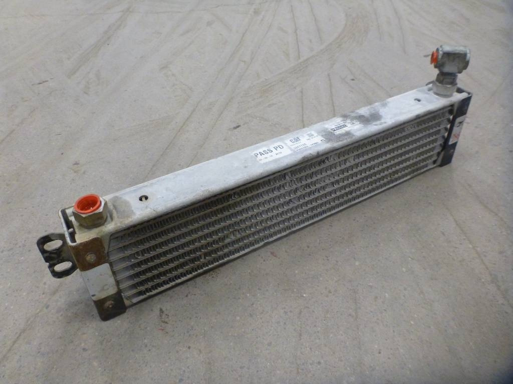 CAT 324 E, Bränslekylare 338-7728 - Kylare för Byggmaskiner: bild 1 CAT 324 E, Bränslekylare 338-7728 - Kylare för Byggmaskiner: bild 1