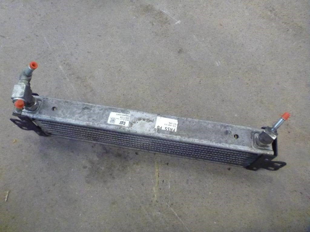 CAT 374 D Oljekylare, 338-7728 - Kylare för Byggmaskiner: bild 2 CAT 374 D Oljekylare, 338-7728 - Kylare för Byggmaskiner: bild 2