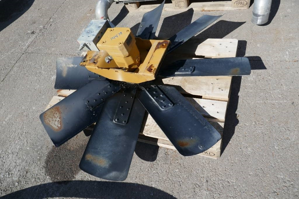 CAT 374 D, fläkt & motor, 326-4439  - Hydraulik för Byggmaskiner: bild 1 CAT 374 D, fläkt & motor, 326-4439  - Hydraulik för Byggmaskiner: bild 1