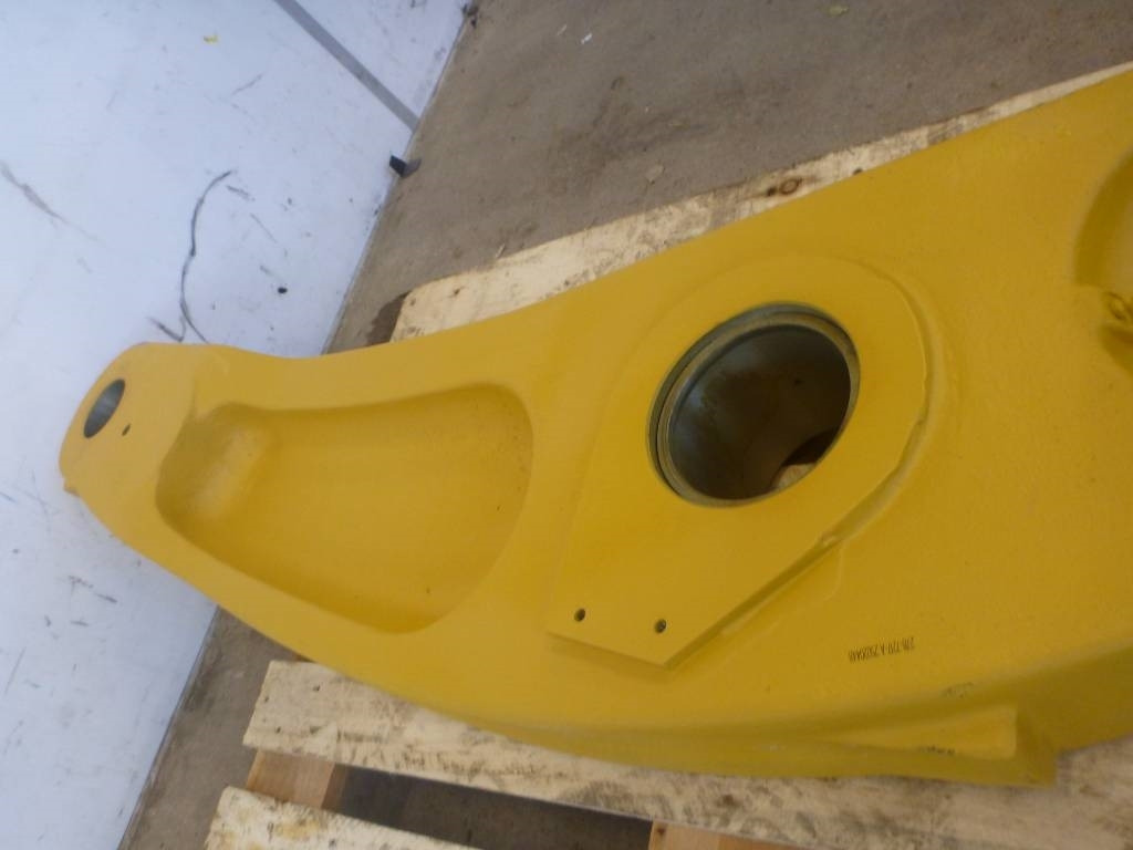 CAT Länk frontlastare, 492-9468 - Ram/ Chassi för Byggmaskiner: bild 2 CAT Länk frontlastare, 492-9468 - Ram/ Chassi för Byggmaskiner: bild 2