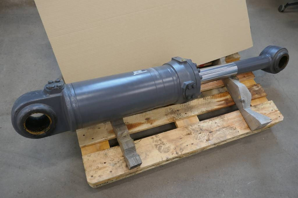 Volvo L 180 H, Tiltkolv voe17229010 - Hydraulik för Byggmaskiner: bild 1 Volvo L 180 H, Tiltkolv voe17229010 - Hydraulik för Byggmaskiner: bild 1