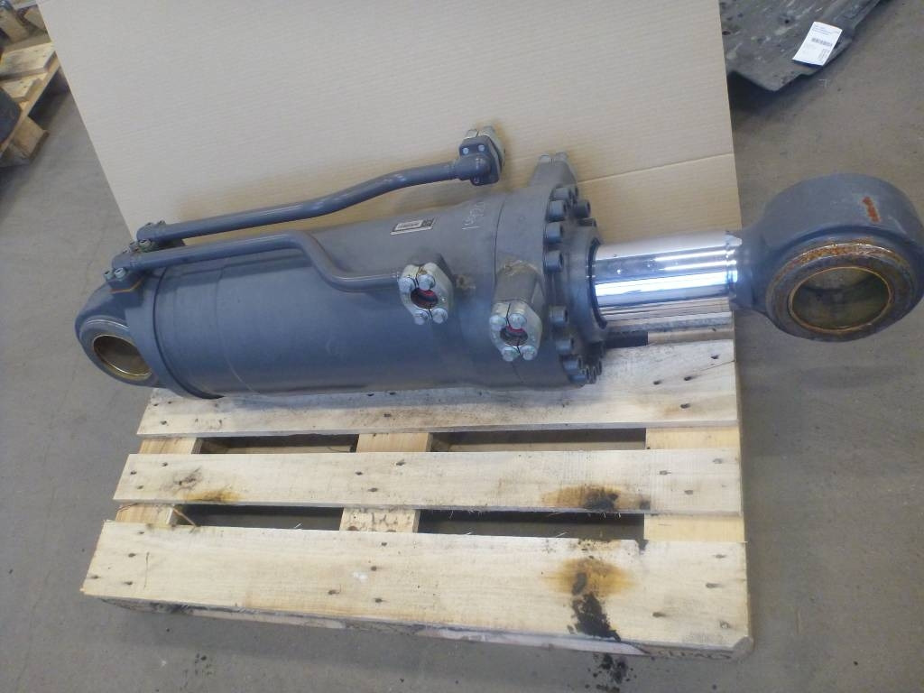 Volvo L 180 H tiltkolv, voe17230577 - Hydraulik för Byggmaskiner: bild 1 Volvo L 180 H tiltkolv, voe17230577 - Hydraulik för Byggmaskiner: bild 1