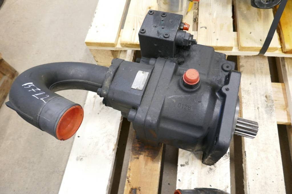 Volvo L250 G, Hydraulikpump voe15172806 - Hydraulik för Byggmaskiner: bild 1 Volvo L250 G, Hydraulikpump voe15172806 - Hydraulik för Byggmaskiner: bild 1