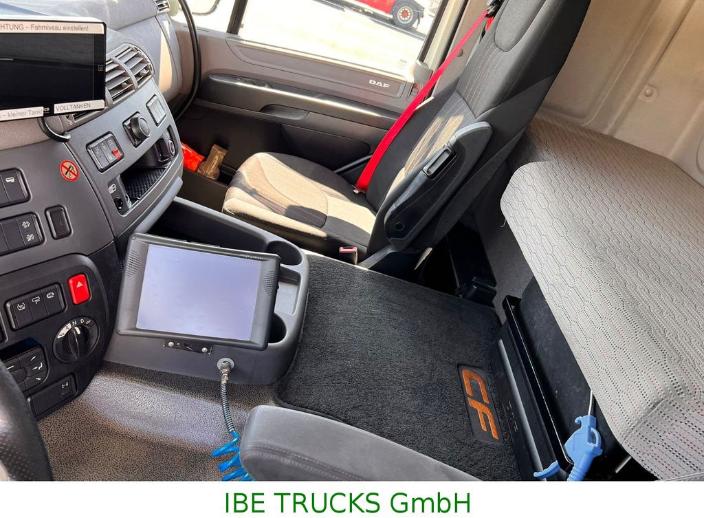 DAF CF 450 4x2, E6, ADR, PTO DAF CF 450 4x2, E6, ADR, PTO - Dragbil: bild 5 DAF CF 450 4x2, E6, ADR, PTO DAF CF 450 4x2, E6, ADR, PTO - Dragbil: bild 5